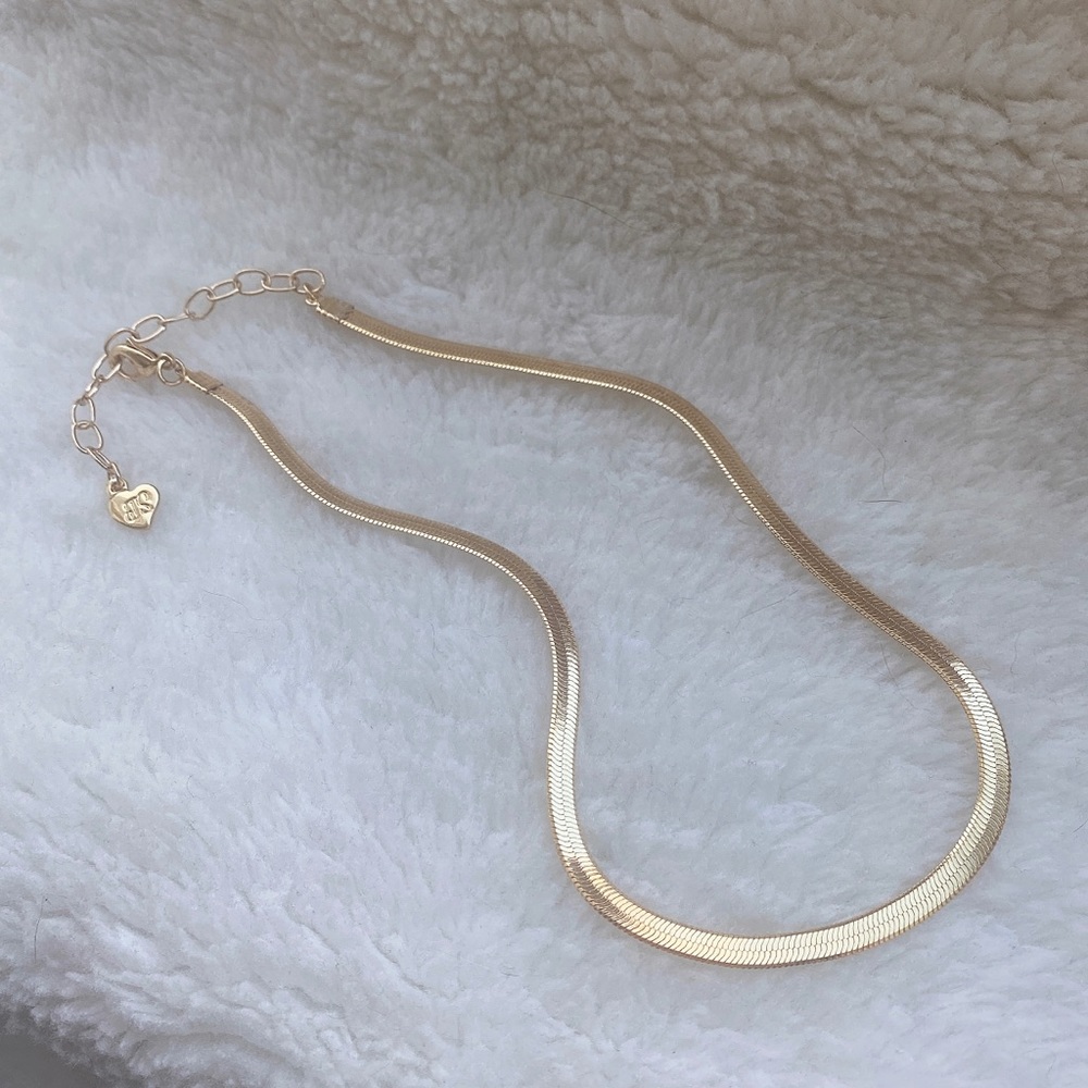 ✨14K Gold Plated Herringbone Choker & Necklace
